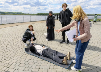 Фото 4 к новости От теории к практике: метрологический класс провел измерения легендарной Шуховской башни